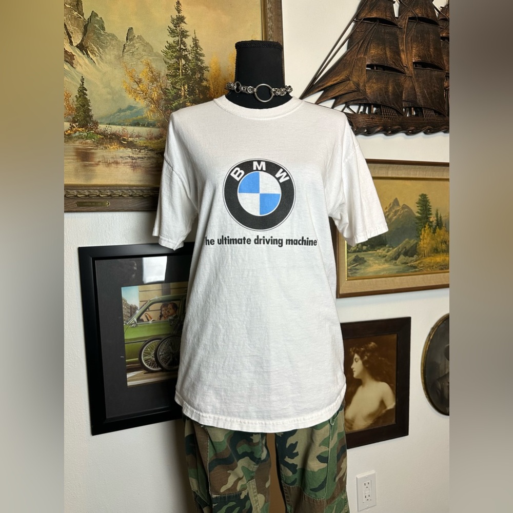 Vintage 80s / 90s BMW "The Ultimate Driving Machine" T-Shirt Size M